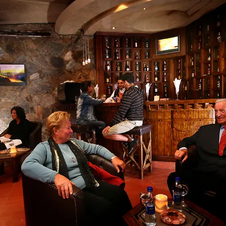 Oriental Rivoli Hotel & Spa (Adults Only)-3
